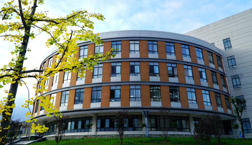 安康职业技术学校学校怎么样？是公办还是民办？